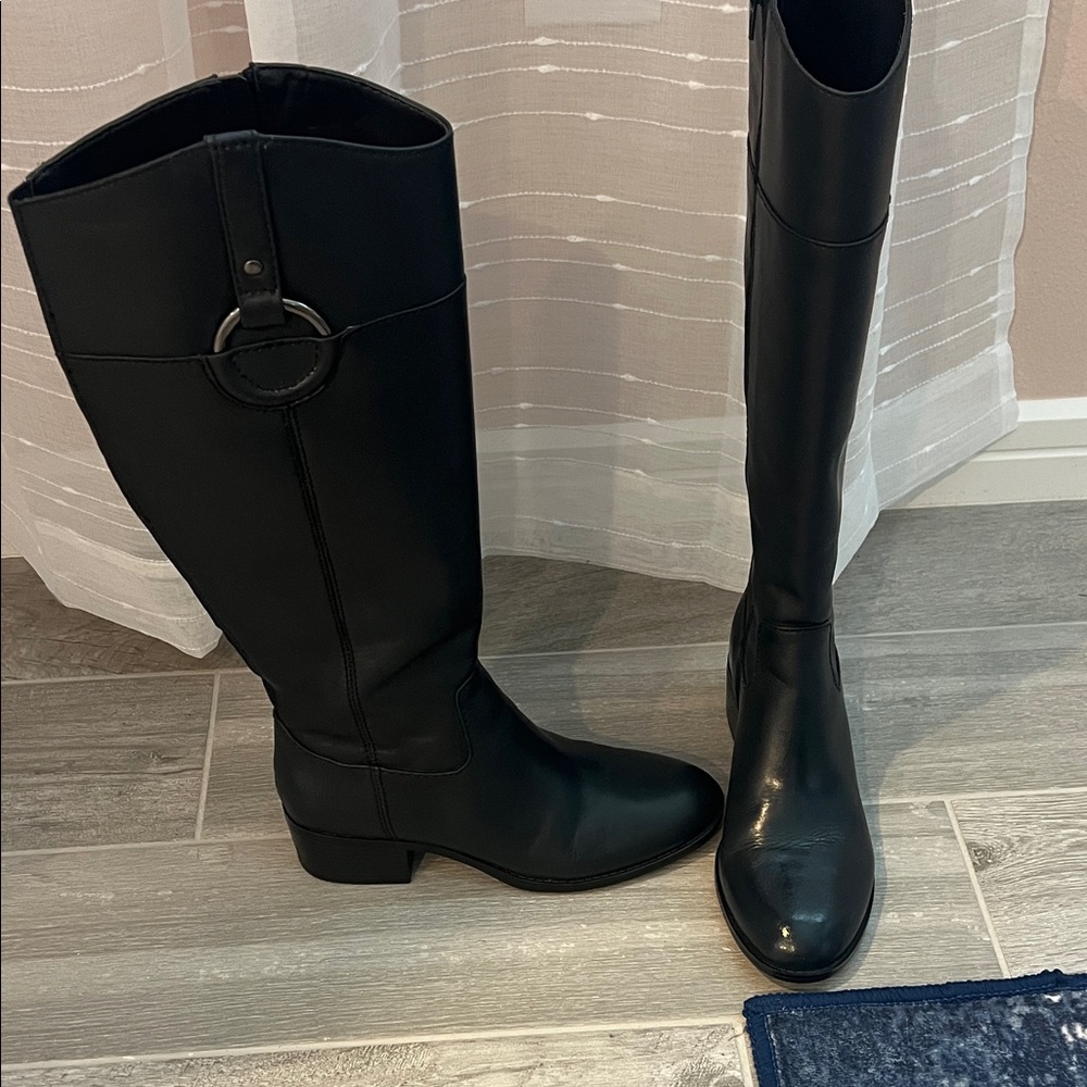 Tall Navy Blue Leather Boots 7 1/2M EUC